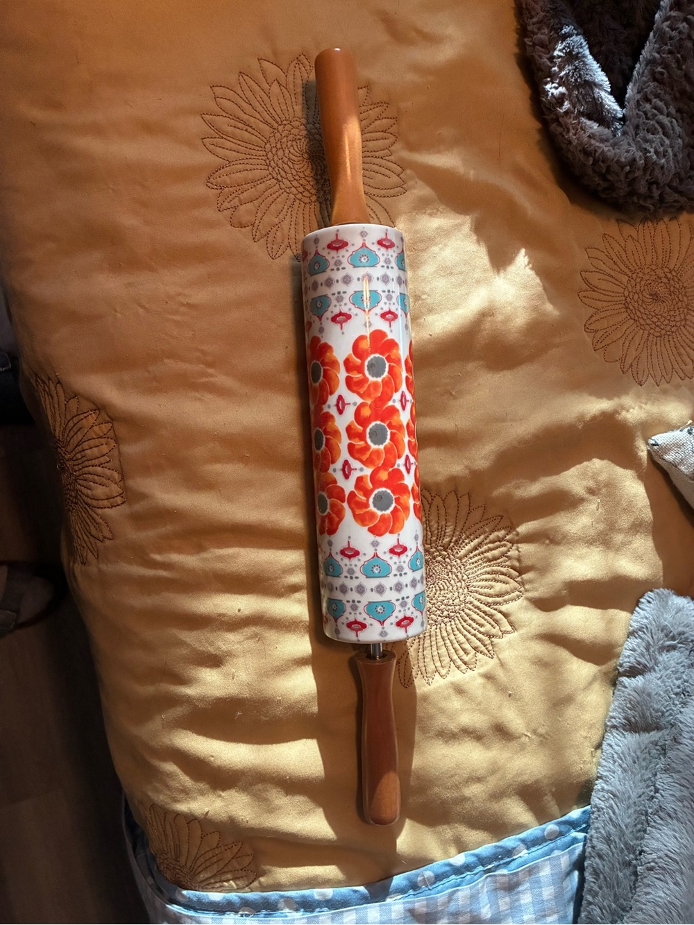 Anthropologie Floral Ceramic Rolling Pin Poppy design